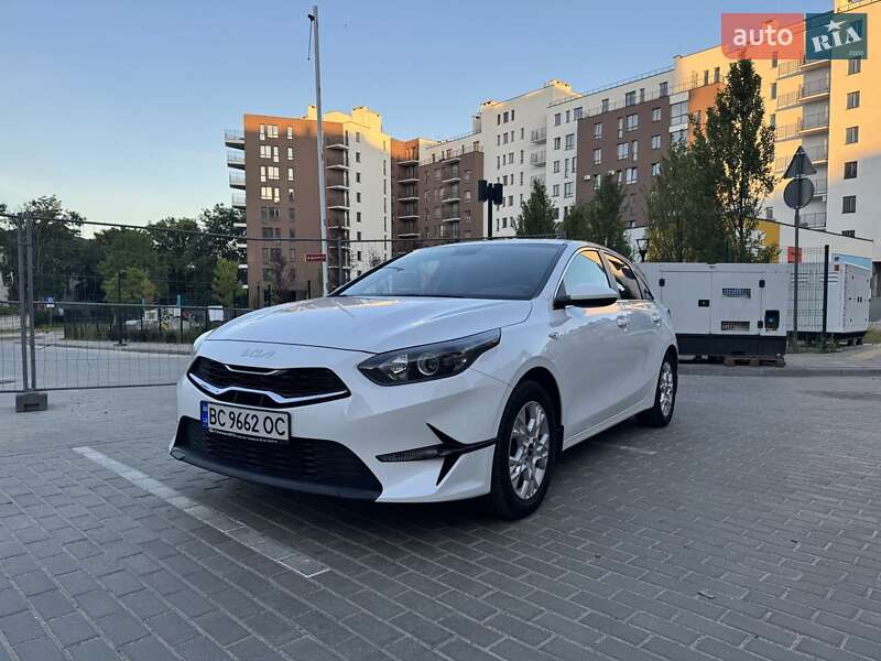 Хетчбек Kia Ceed 2022 в Львові
