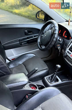 Хэтчбек Kia Ceed 2007 в Кобеляках