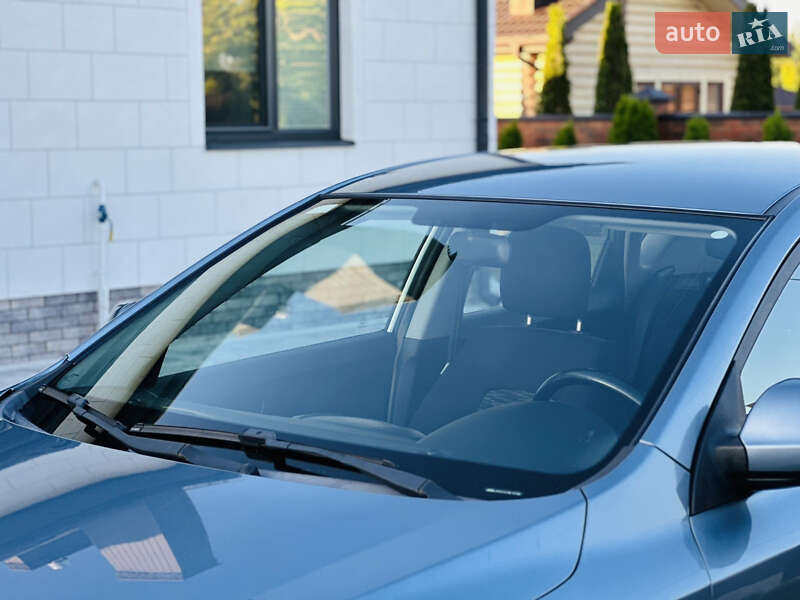 Хэтчбек Kia Ceed 2009 в Луцке
