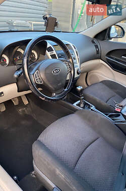 Универсал Kia Ceed 2007 в 