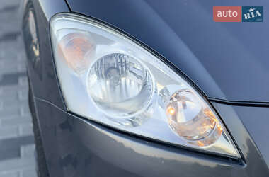 Хэтчбек Kia Ceed 2007 в 