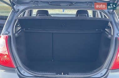 Хэтчбек Kia Ceed 2007 в 