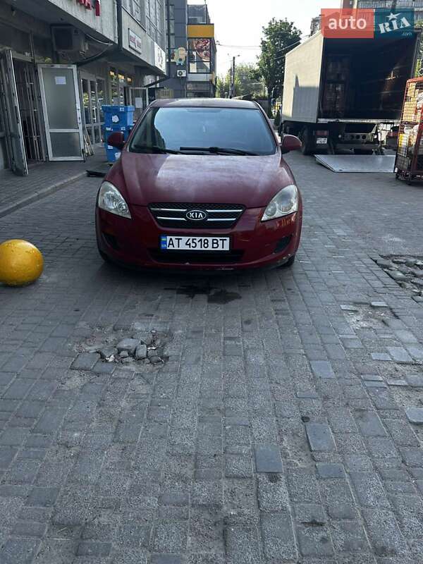 Хетчбек Kia Ceed 2008 в Івано-Франківську