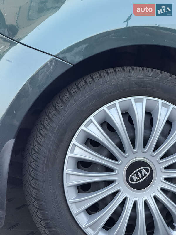 Хэтчбек Kia Ceed 2009 в Нововолынске фото 13 Хэтчбек Kia Ceed 2009 в Нововолынске