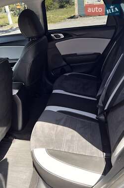 Хетчбек Kia Ceed 2019 в 