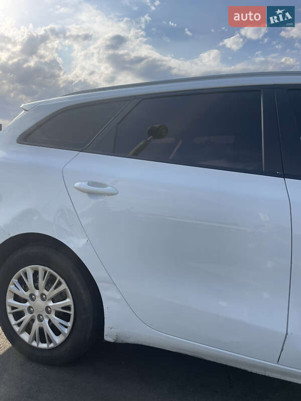 Универсал Kia Ceed 2013 в Киеве