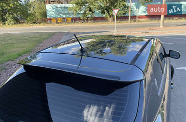 Хэтчбек Kia Ceed 2010 в 