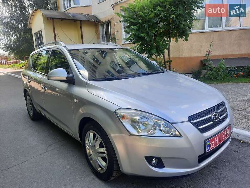 Универсал Kia Ceed 2008 в Киеве