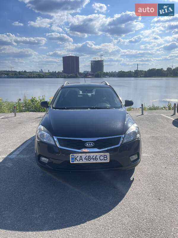 Универсал Kia Ceed 2009 в Киеве