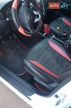 Универсал Kia Ceed 2012 в 