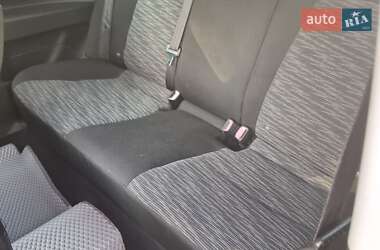 Хэтчбек Kia Ceed 2008 в 