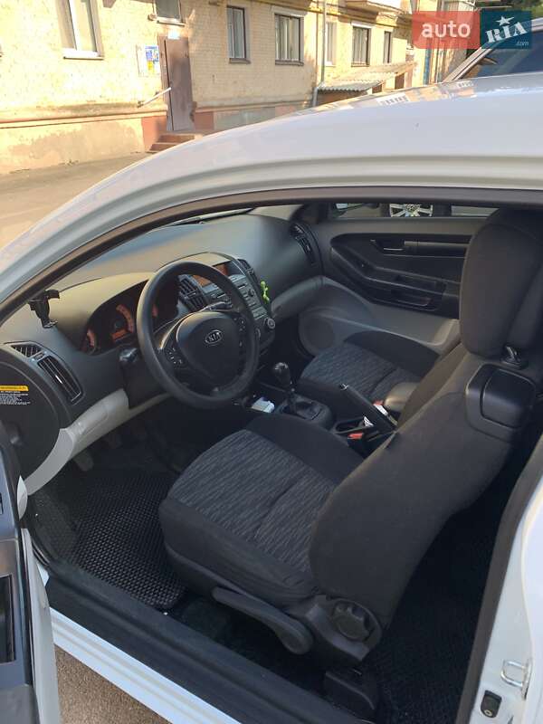 Хетчбек Kia Ceed 2009 в Вінниці