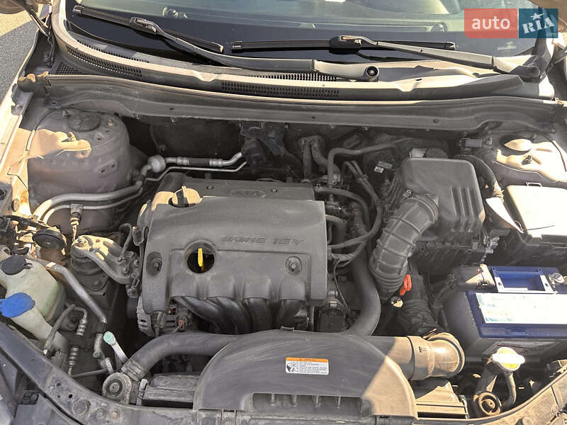 Универсал Kia Ceed 2011 в Киеве