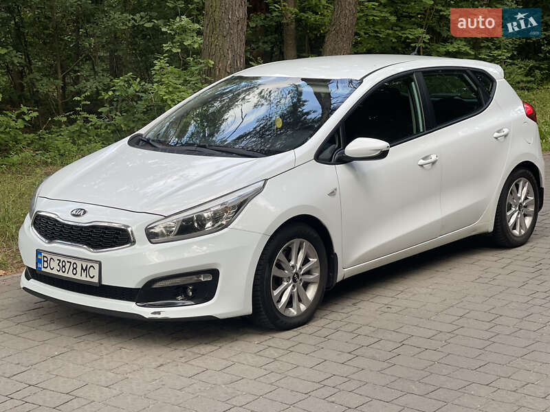 Хетчбек Kia Ceed 2016 в Львові