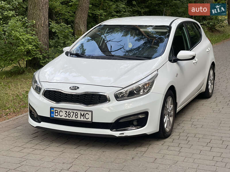 Хетчбек Kia Ceed 2016 в Львові