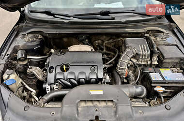 Хэтчбек Kia Ceed 2008 в 