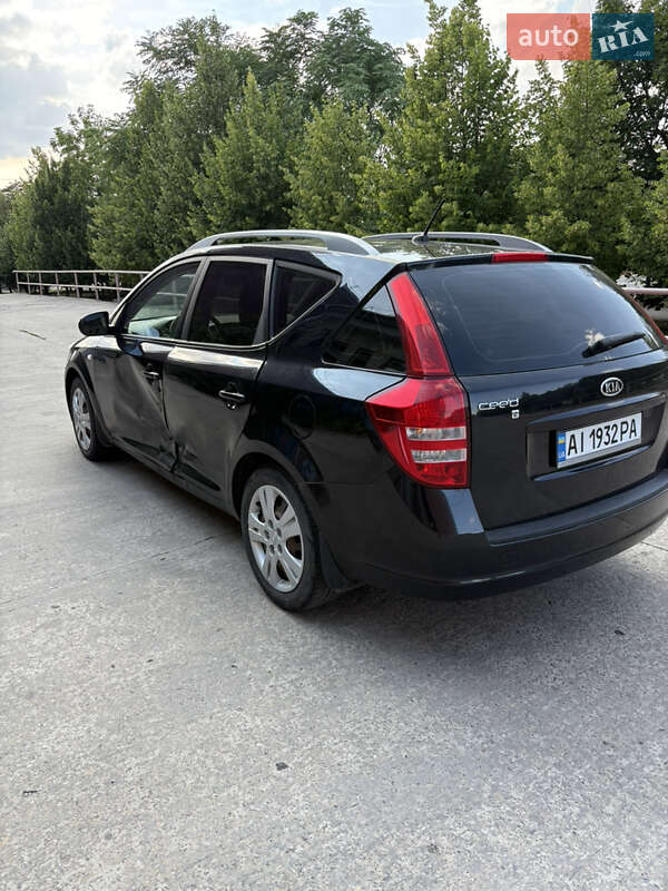 Универсал Kia Ceed 2010 в Долинской
