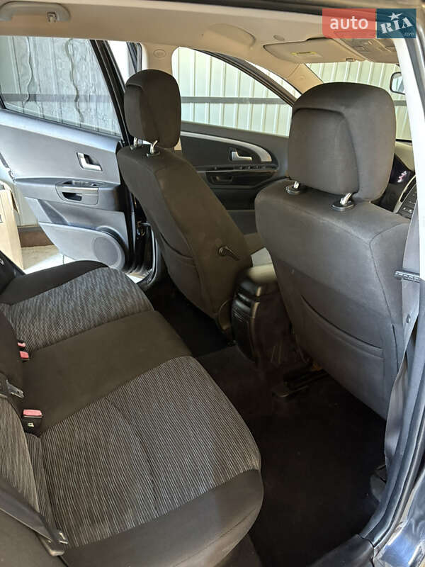 Универсал Kia Ceed 2010 в Долинской