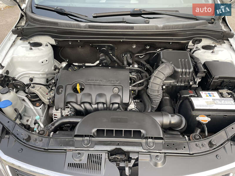 Универсал Kia Ceed 2010 в Днепре