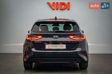 Хэтчбек Kia Ceed 2021 в 
