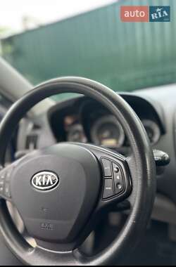 Универсал Kia Ceed 2009 в 