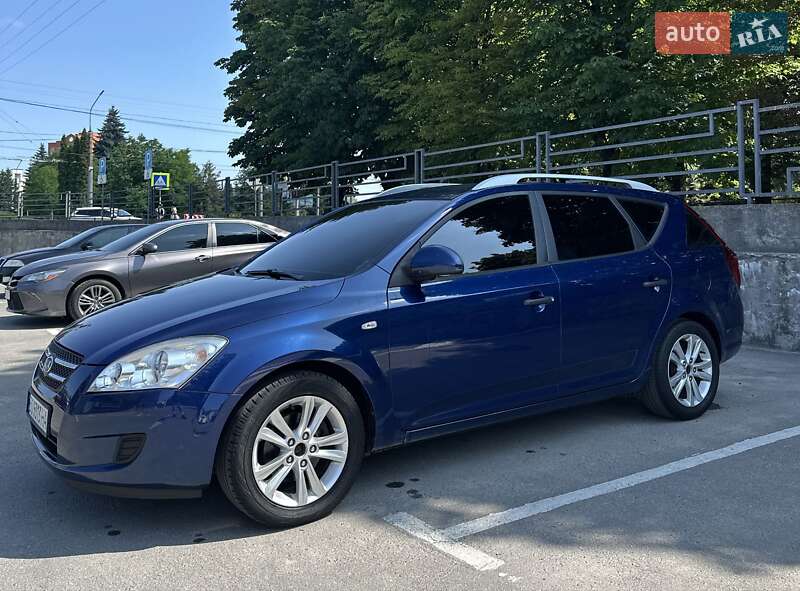 Универсал Kia Ceed 2009 в 