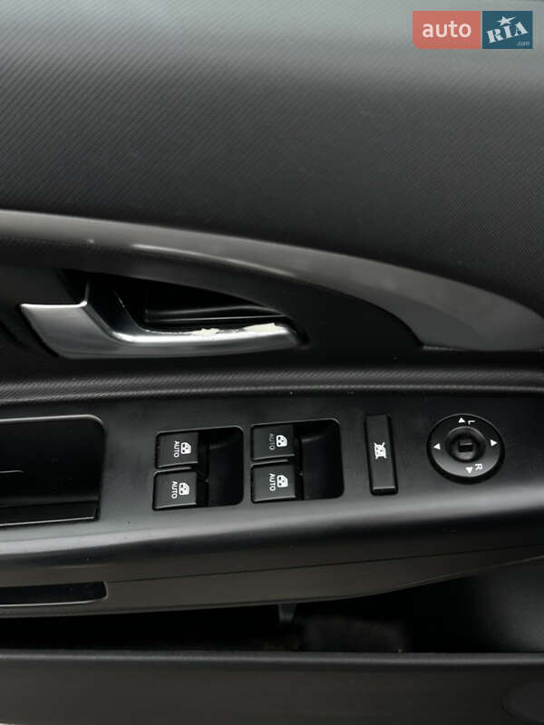 Универсал Kia Ceed 2010 в Львове