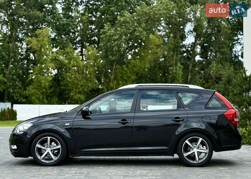 Универсал Kia Ceed 2011 в Луцке