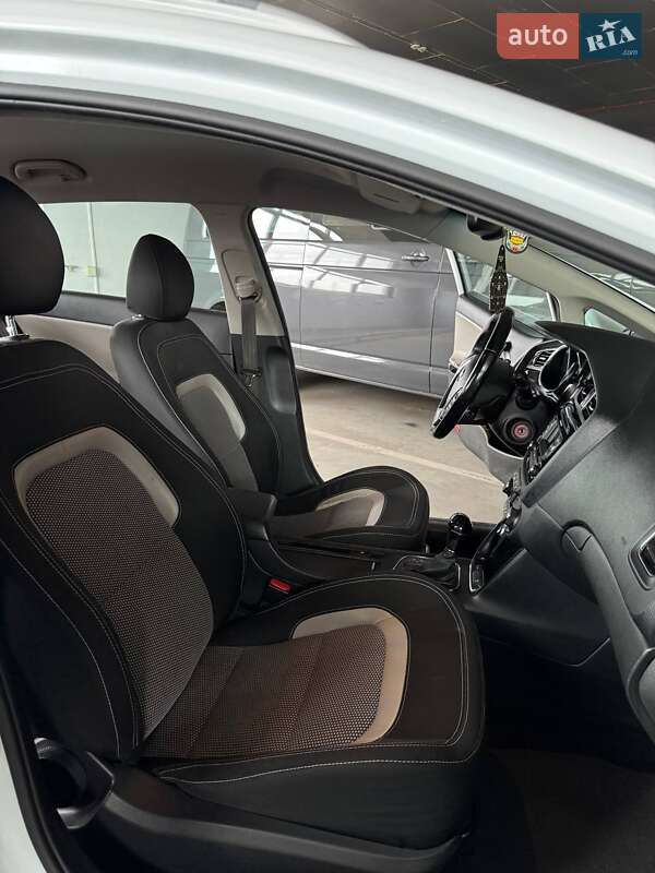 Универсал Kia Ceed 2013 в Киеве