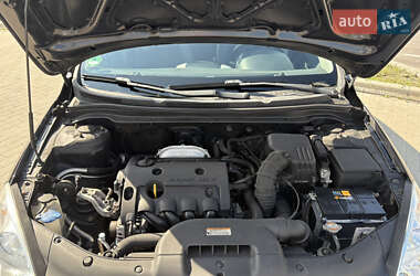 Хэтчбек Kia Ceed 2008 в 
