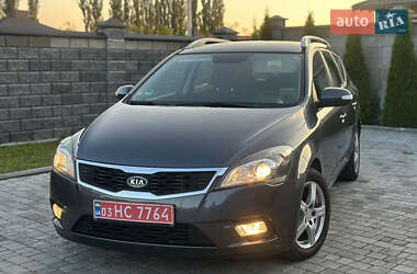 Универсал Kia Ceed 2011 в Ровно