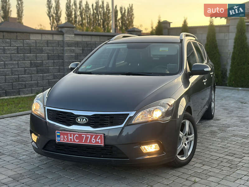 Kia Ceed 2011