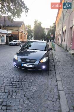 Хетчбек Kia Ceed 2008 в Виноградові
