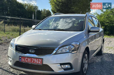 Універсал Kia Ceed 2011 в Вінниці