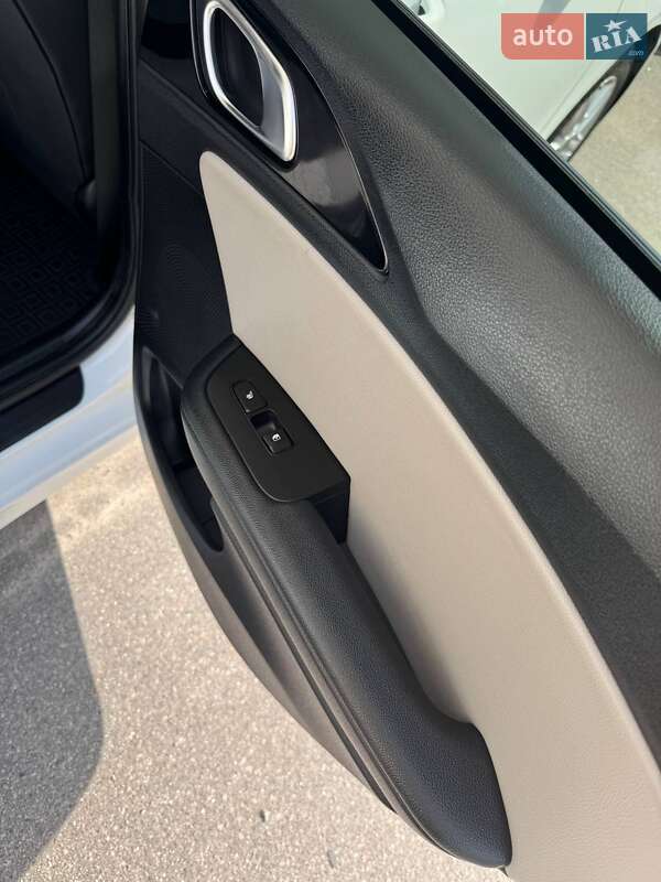 Хэтчбек Kia Ceed 2019 в Вишневом