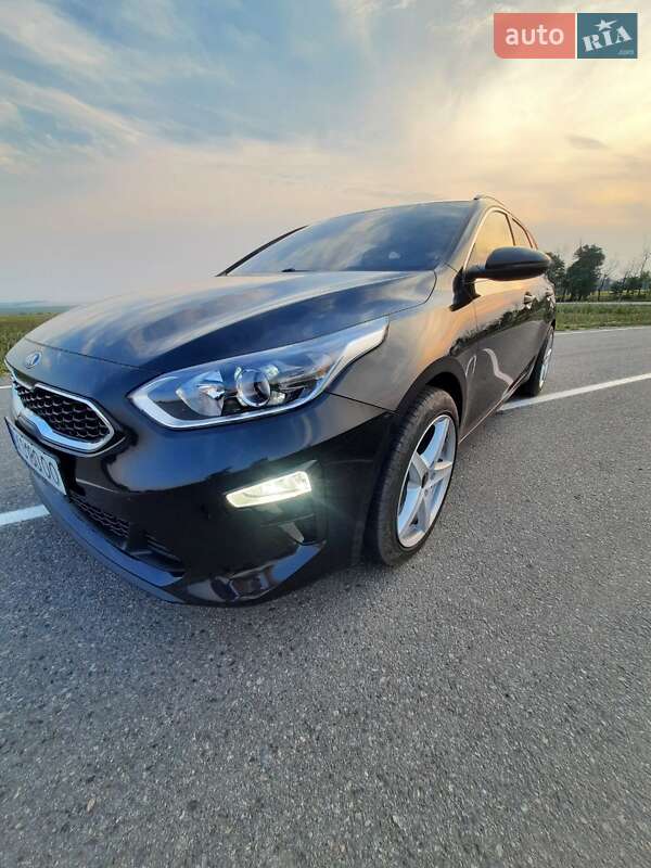 Універсал Kia Ceed 2019 в Лозовій