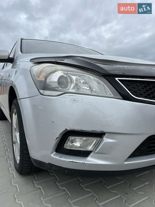Универсал Kia Ceed 2009 в Виннице