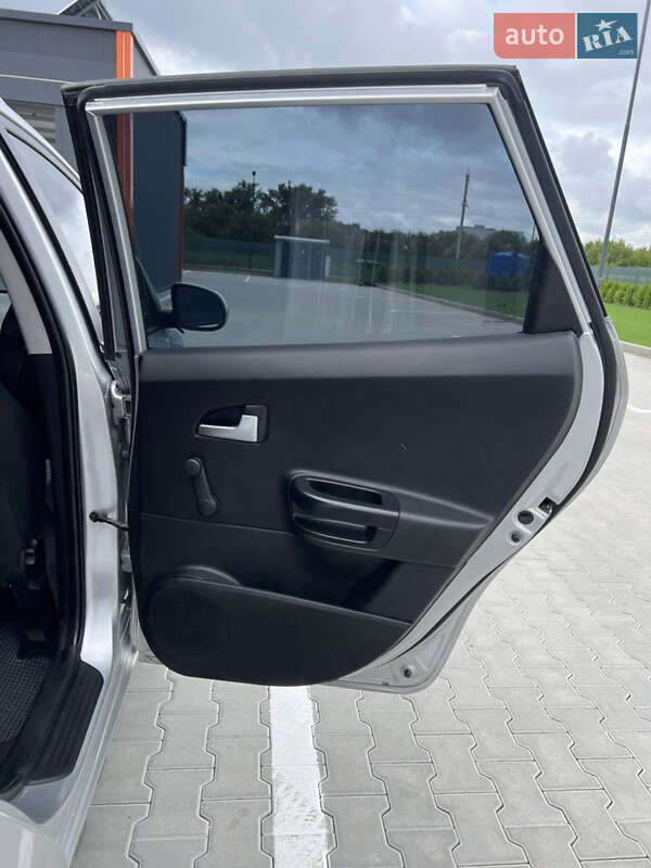 Универсал Kia Ceed 2009 в Виннице