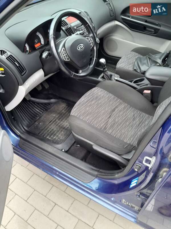 Универсал Kia Ceed 2009 в Виннице