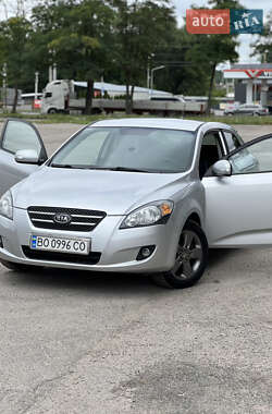 Хетчбек Kia Ceed 2010 в Тернополі