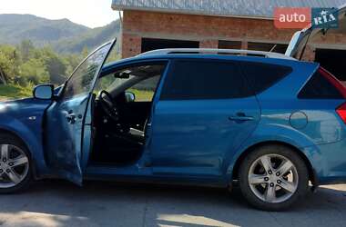 Универсал Kia Ceed 2012 в Кутах
