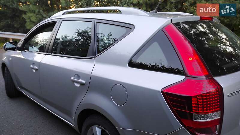 Универсал Kia Ceed 2012 в Ровно