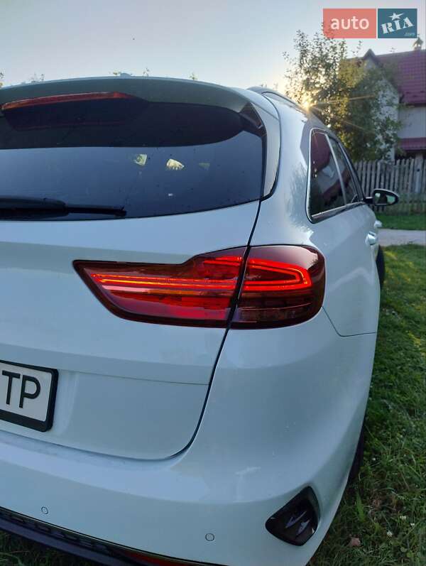 Универсал Kia Ceed 2019 в Львове