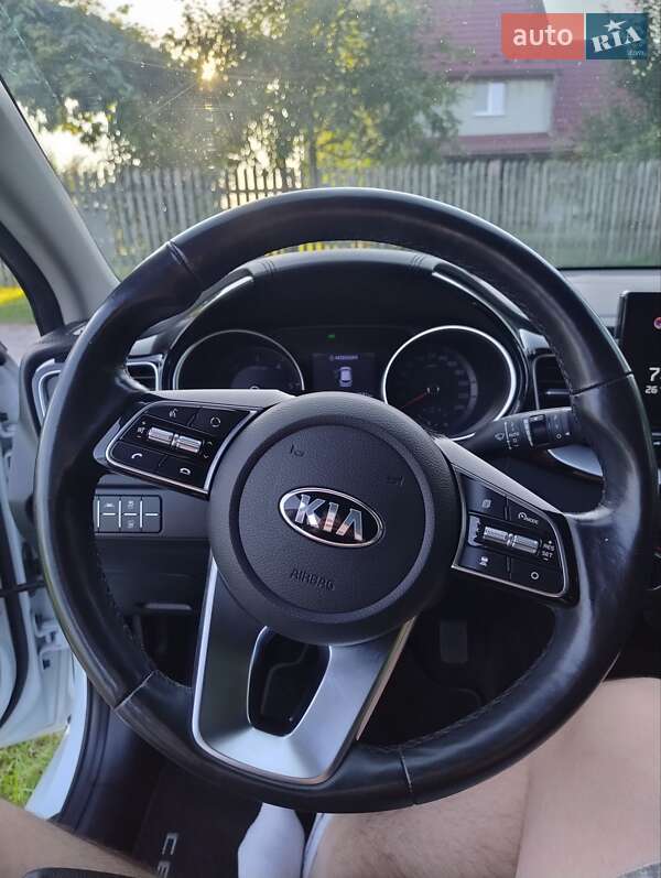 Универсал Kia Ceed 2019 в Львове