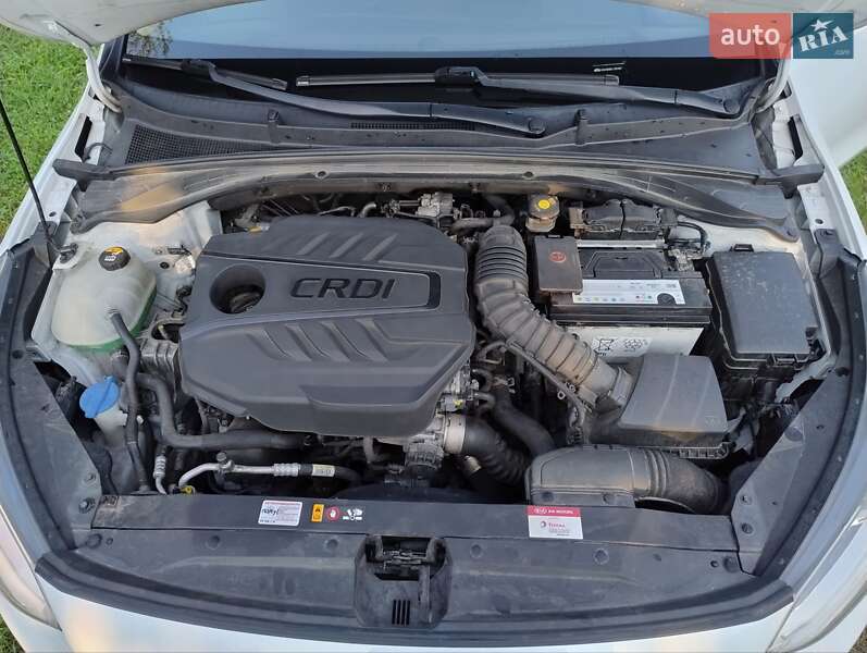 Универсал Kia Ceed 2019 в Львове