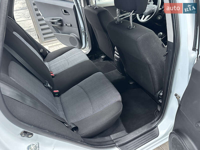 Универсал Kia Ceed 2011 в Луцке