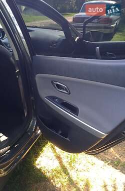 Хэтчбек Kia Ceed 2012 в 