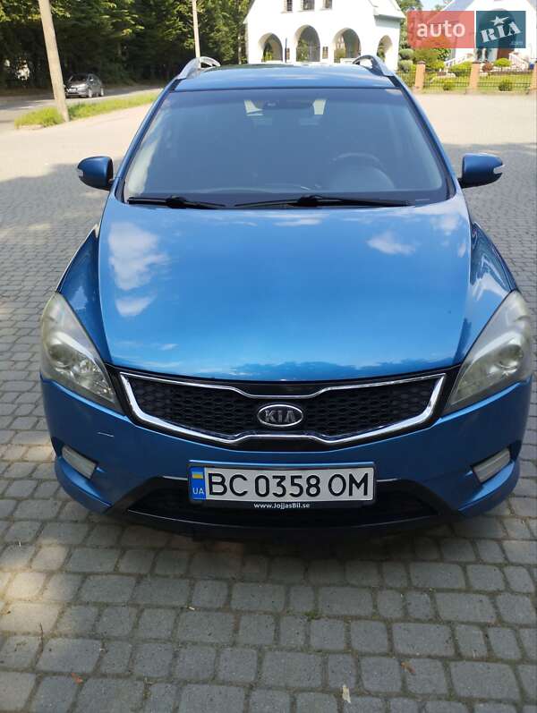 Универсал Kia Ceed 2012 в Львове