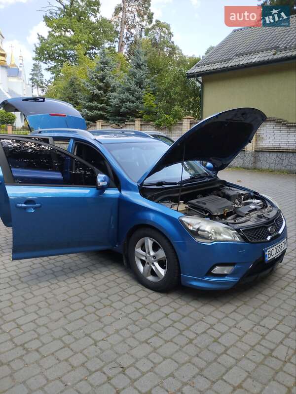 Универсал Kia Ceed 2012 в Львове