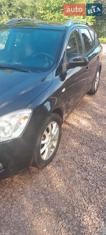 Универсал Kia Ceed 2009 в Киеве